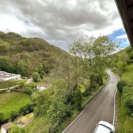 Preciosa Casa De Montana